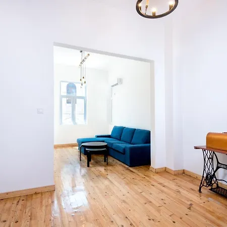 The White - Bogoridi Main Street Apartment Burgas City
